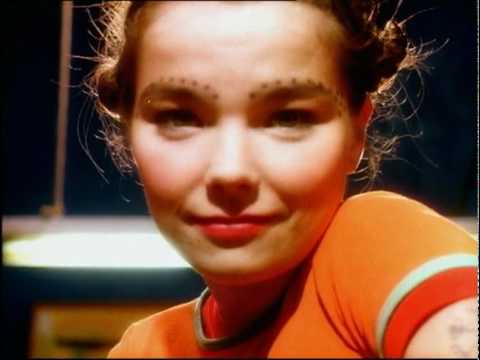 Björk – Venus as a Boy