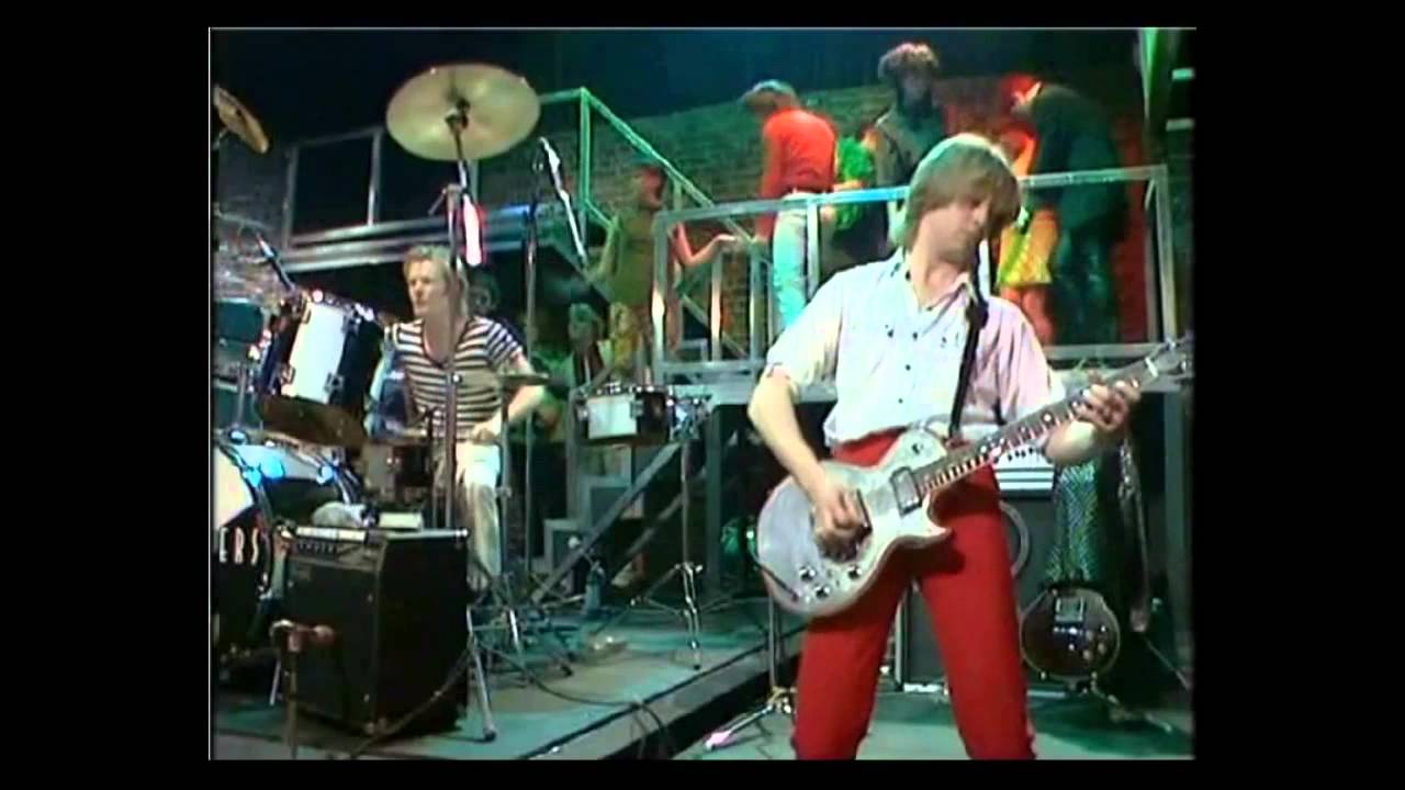 Pretenders – Space Invader