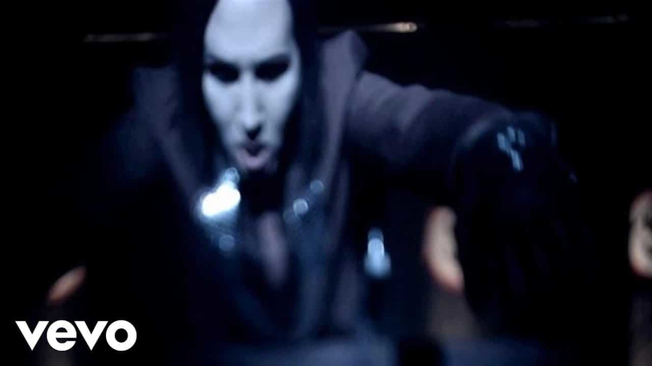 Marilyn Manson – Arma-Goddamn-Motherfuckin-Geddon