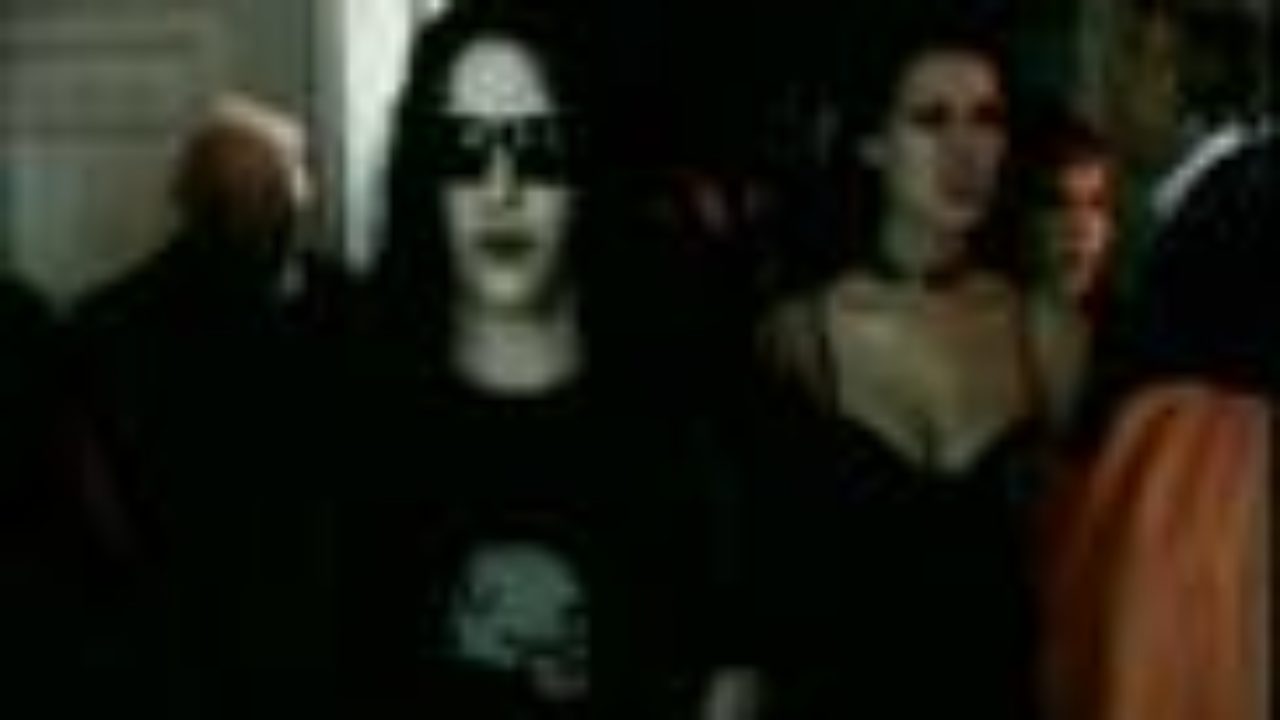 Marilyn Manson – Tainted Love