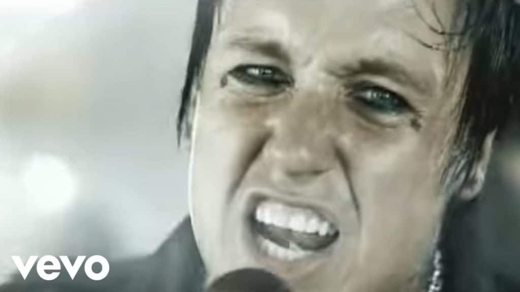 Papa Roach – Burn